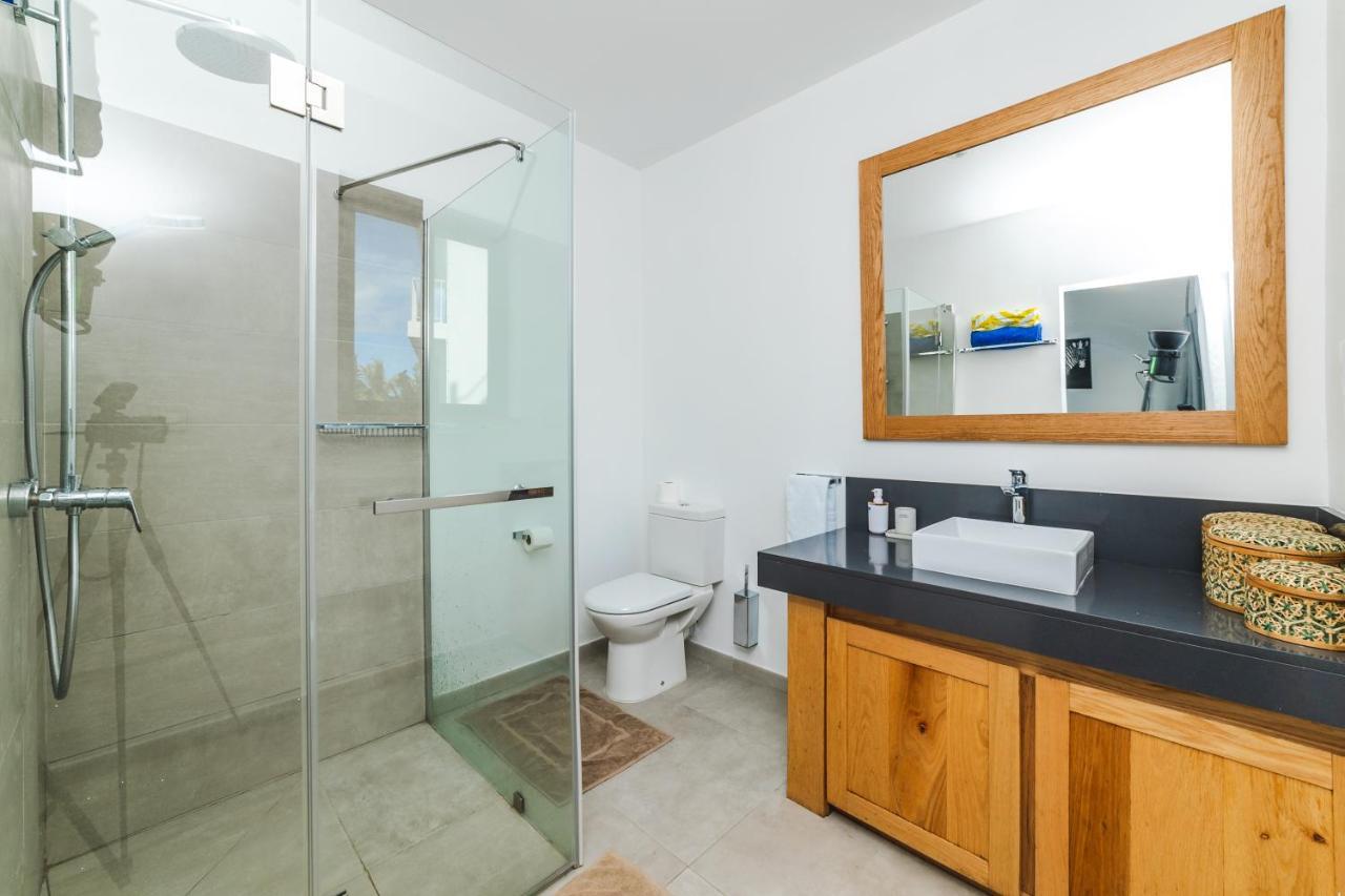 Blue Residences- Ground Floor Two Bedroom Apartment Grand Bay Buitenkant foto