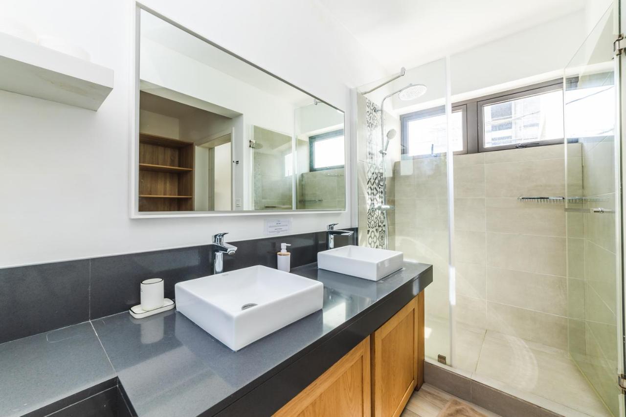 Blue Residences- Ground Floor Two Bedroom Apartment Grand Bay Buitenkant foto